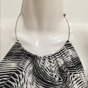 Used top black and white stripe top set with skirt